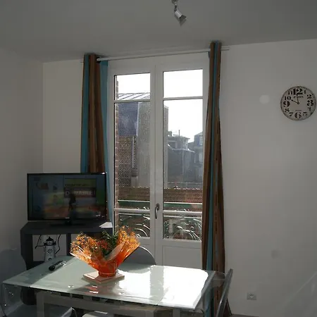 Simple Asile Mers-les-Bains