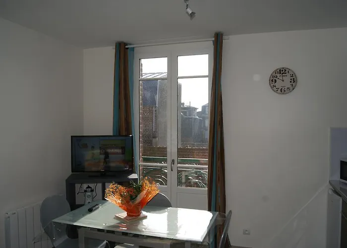 Simple Asile Mers-les-Bains